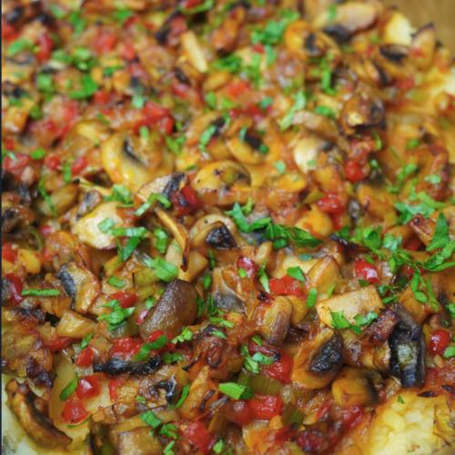 Mushroom and Potato Casserole (Vegan) |Musaca de post - Yummy Expert