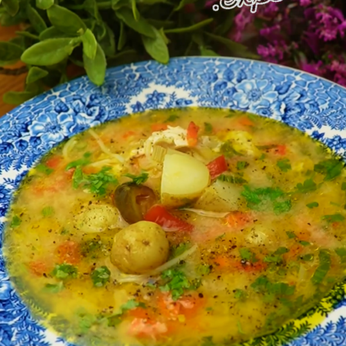 New Potato Soup with Chicken Recipe - Yummy Expert