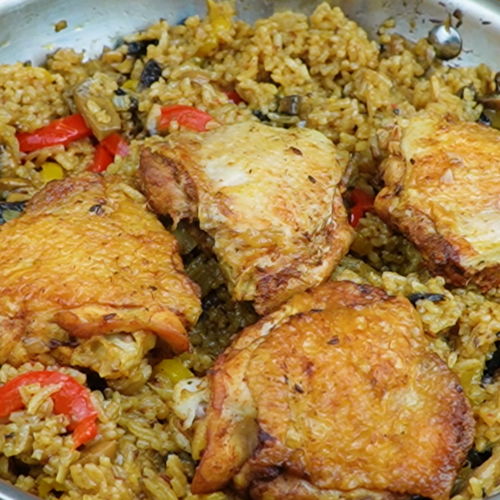 Spiced Mango Chicken with Rice & Fresh Salad - Yummy Expert