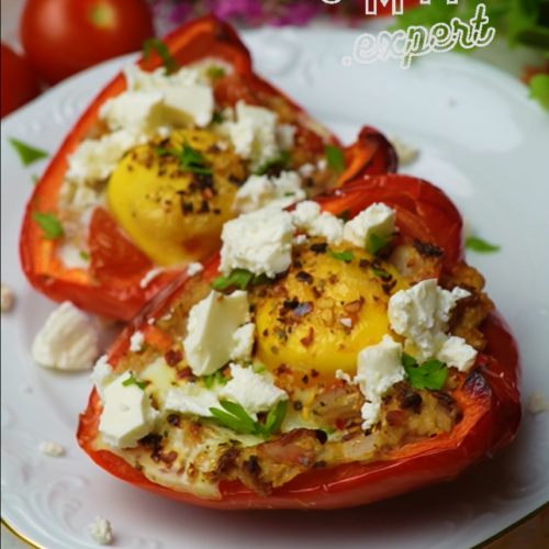 Baked Stuffed Red Peppers with Tuna and Eggs – A Quick and Delicious Meal | Ardei roșii umpluți la c