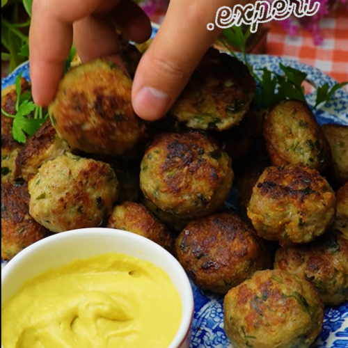Delicious Meatballs (Chiftele) - Yummy Expert