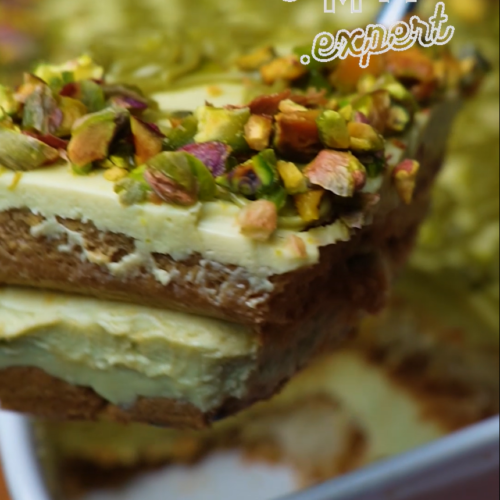 Pistachio Tiramisu: A Twist on the Classic | Tiramisu cu fistic: O variantă clasică - Yummy Expert