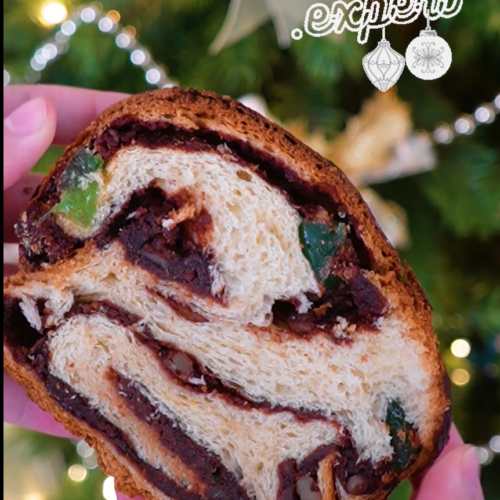 Traditional Romanian Cozonac (Sweet Walnut Bread) - Yummy Expert