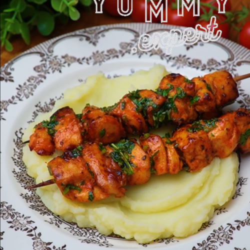 Juicy Oven-Baked Chicken Skewers (Frigărui de Pui) - Yummy Expert